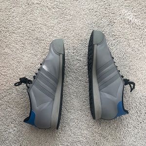 Mens Adidas Samoa Trendy Sneaker